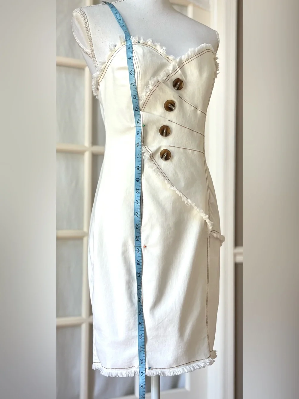 NWT Mika & Gala Strapless Mini Dress Ivory Fringe Button Detail M - Picture 9 of 13